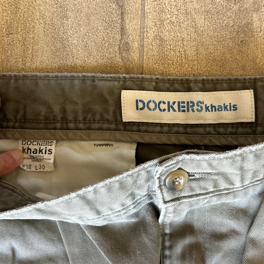 Mens Original Dockers Khakis Pleated Vintage 32x30